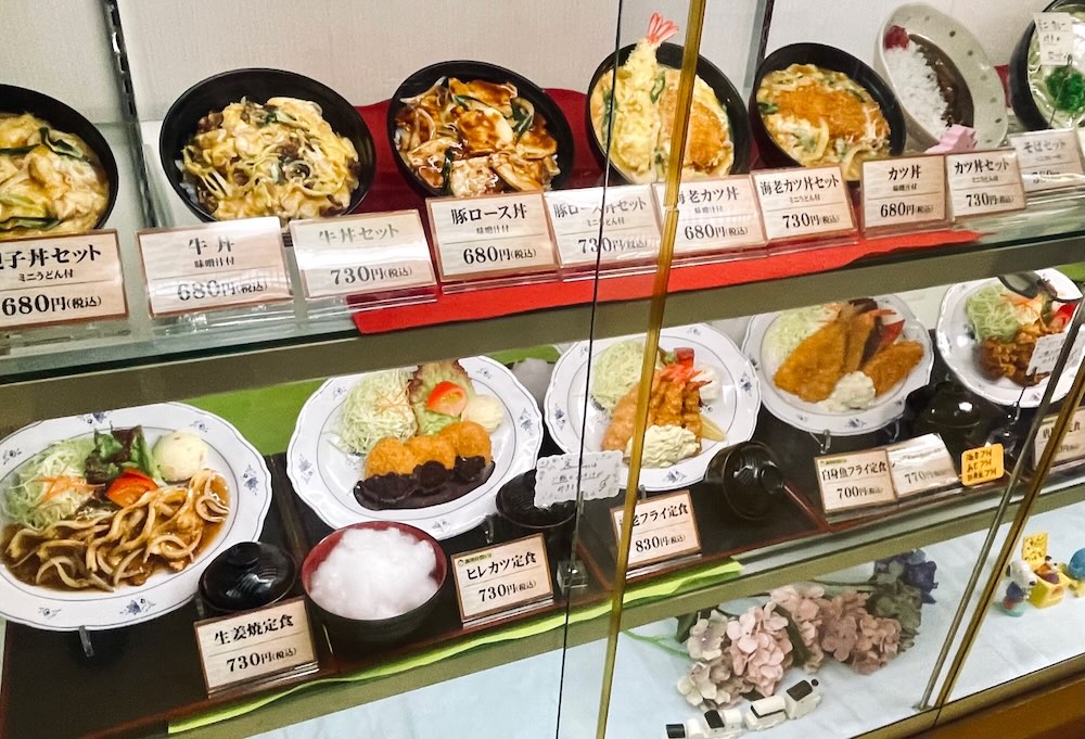 亀井ランチ熊本市役所地下食堂店