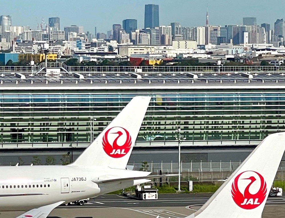 羽田空港日本航空