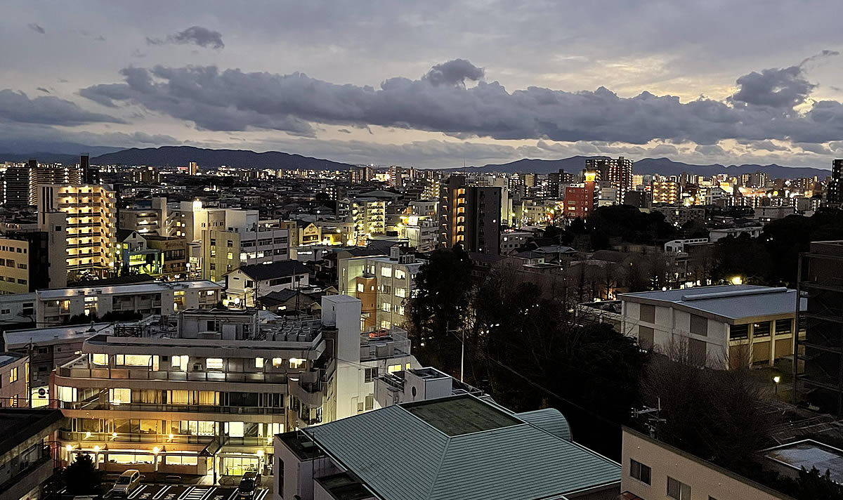 熊本市中央区通町筋 鶴屋百貨店前